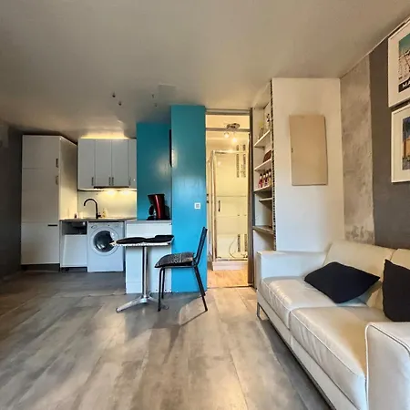 - Port & Lices Walkable - Parking Saint-Tropez